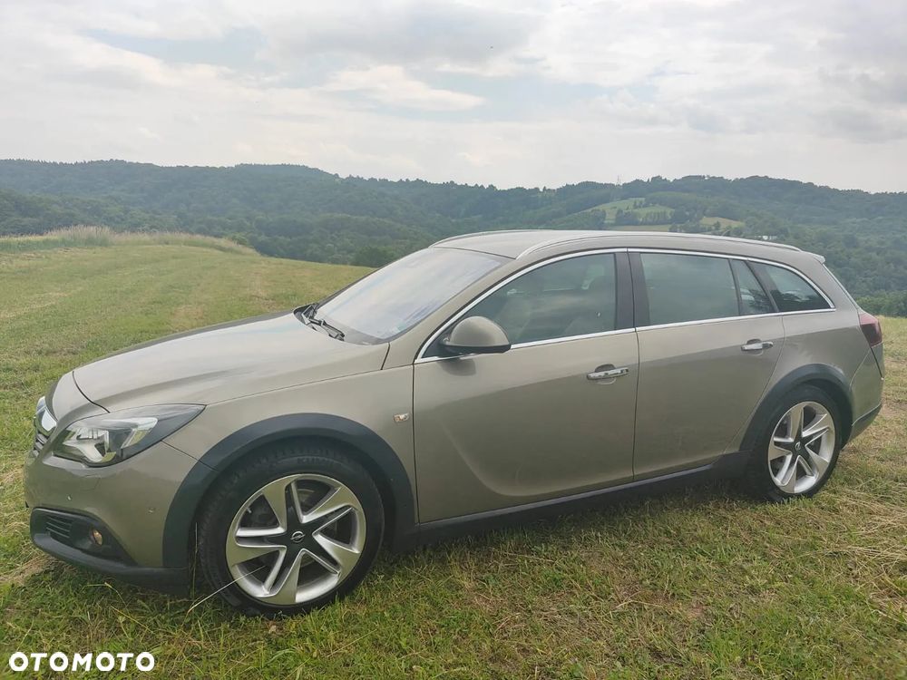 Opel Insignia 2.0 ECOTEC DI Turbo 4x4 Country Tourer ec - 10