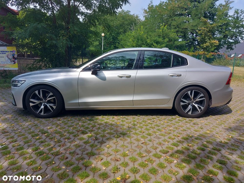 Volvo S60 T4 R-Design - 17
