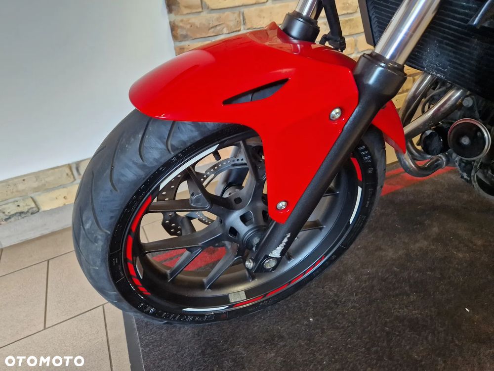 Honda CB - 15