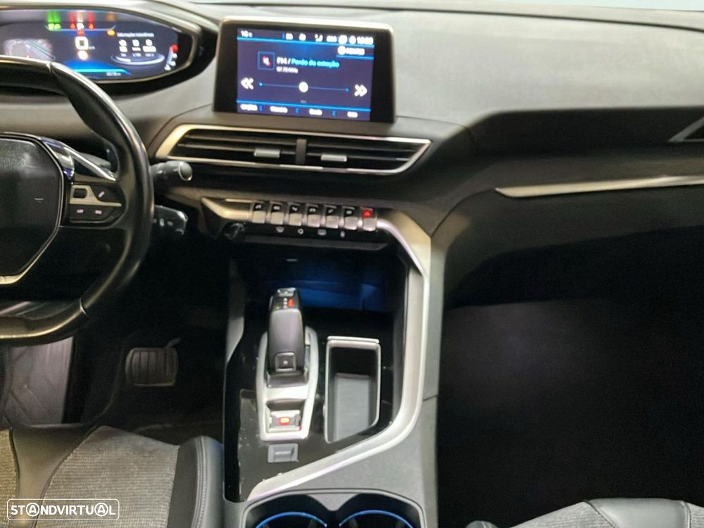 Peugeot 3008 1.5 BlueHDi Allure EAT8 - 10