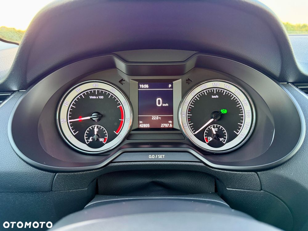 Skoda Octavia 1.5 TSI ACT Style DSG - 32