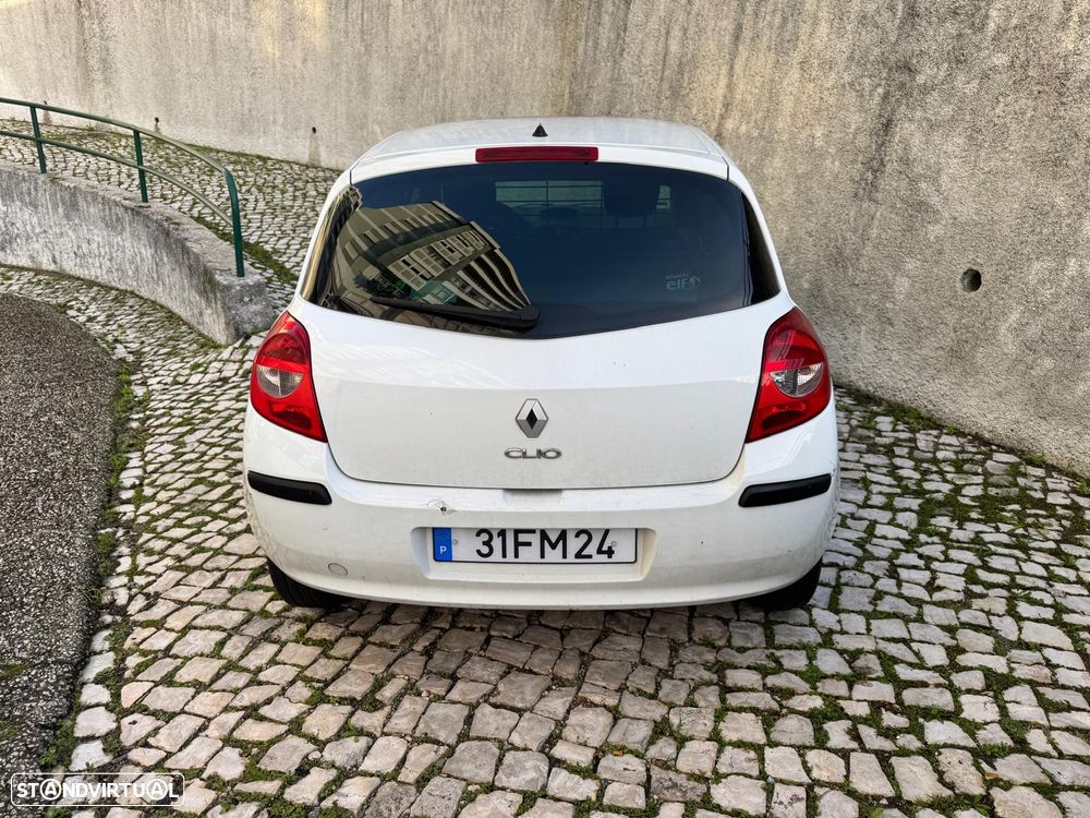 Renault Clio 1.5 dCi Pack - 1