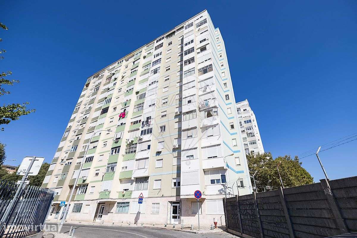Apartamento T2 para arrendamento - Grande imagem: 2/19