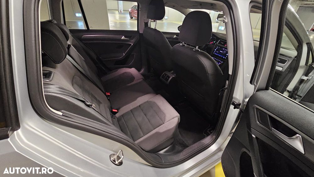 Volkswagen Golf 2.0 TDI DSG Comfortline - 7