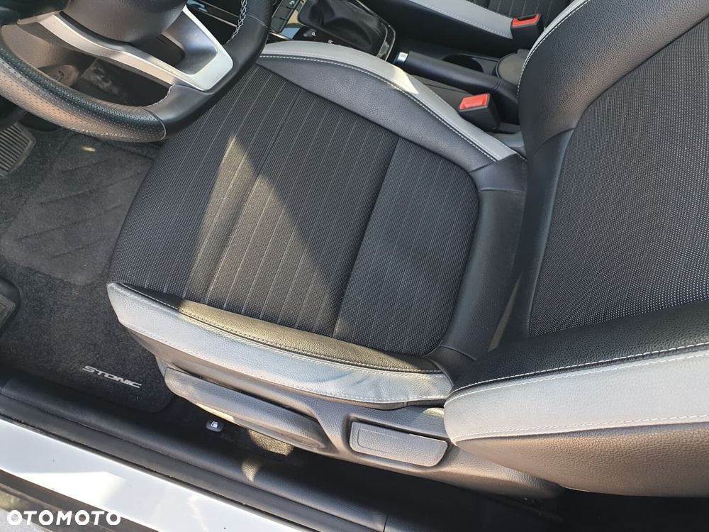 Kia Stonic 1.0 T-GDI L DCT - 4