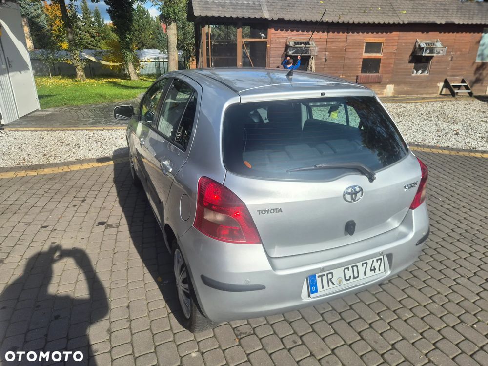 Toyota Yaris 1.4 D-4D Edition - 4