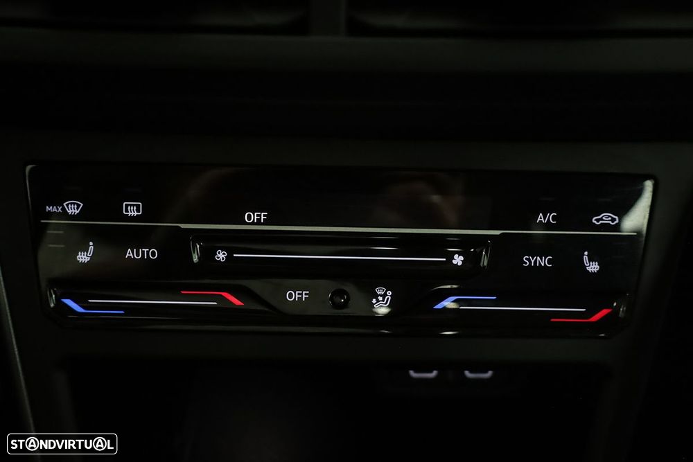 VW Polo 1.0 TSI Style DSG - 12