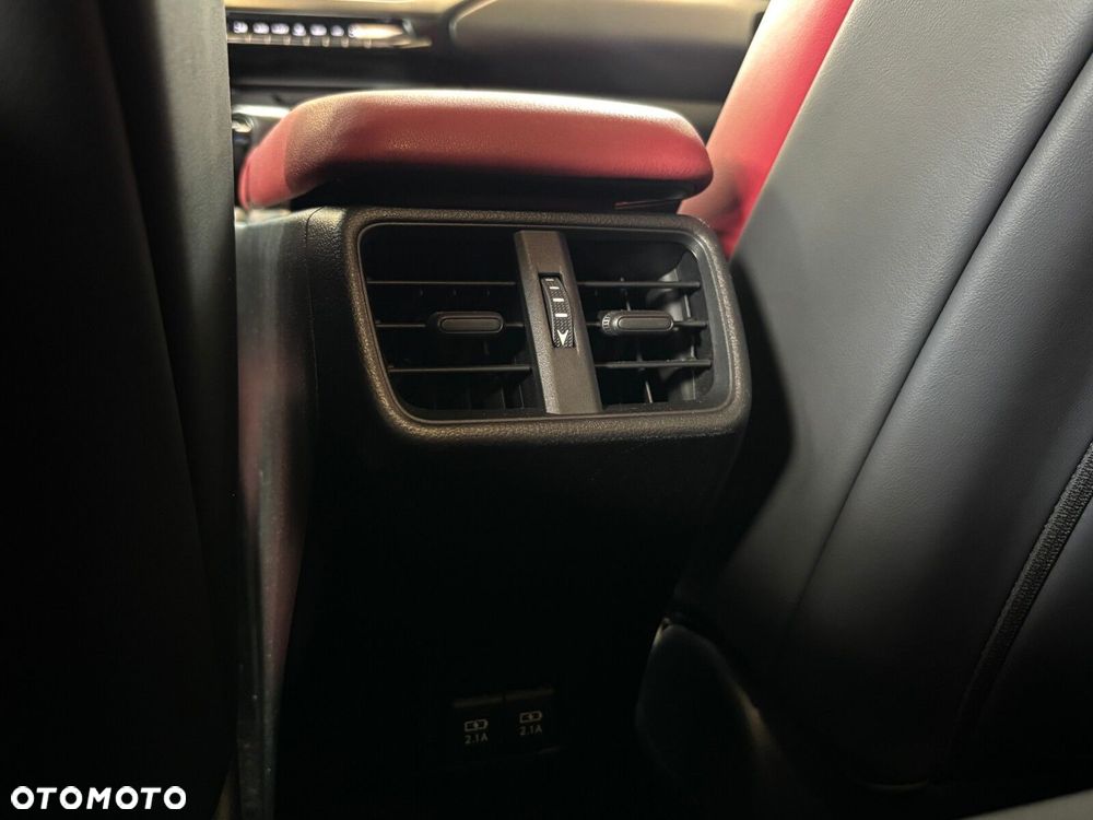 Lexus UX - 28