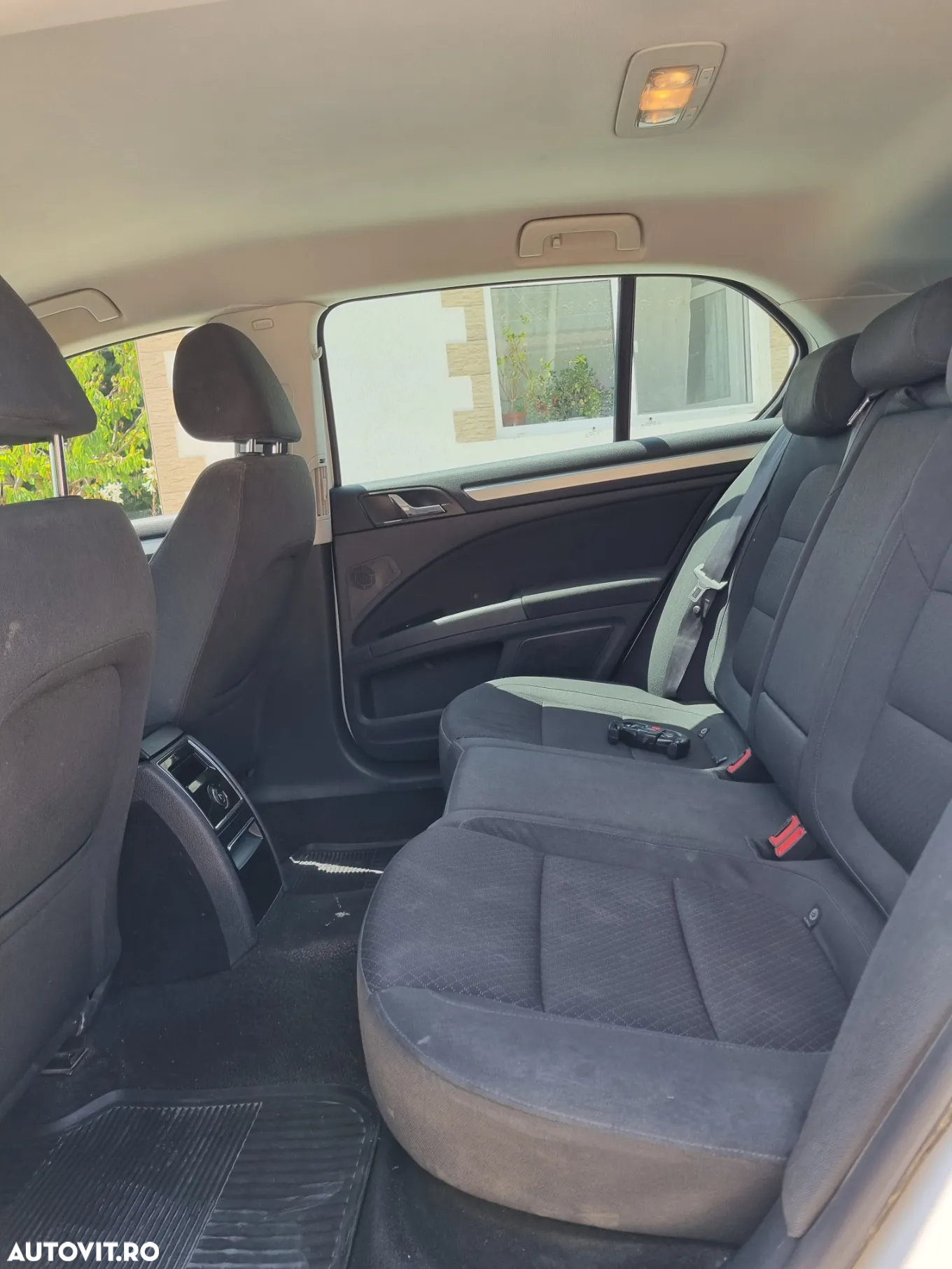 Skoda Superb 2.0 TDI Elegance - 7