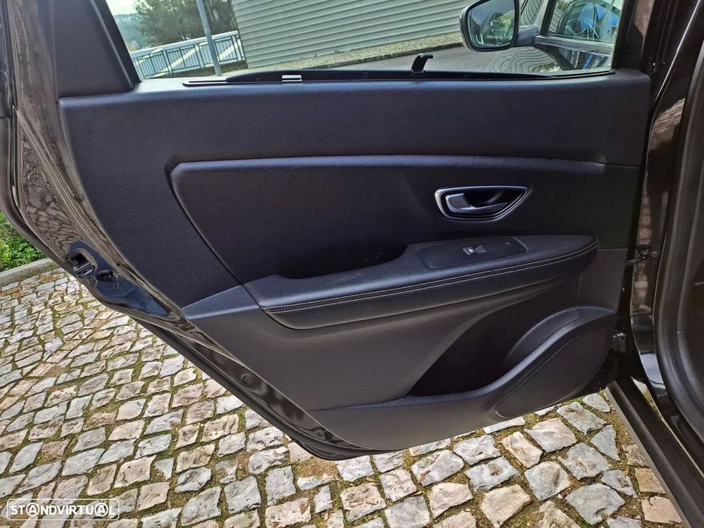 Renault Grand Scénic 1.6 dCi Intens SS - 15