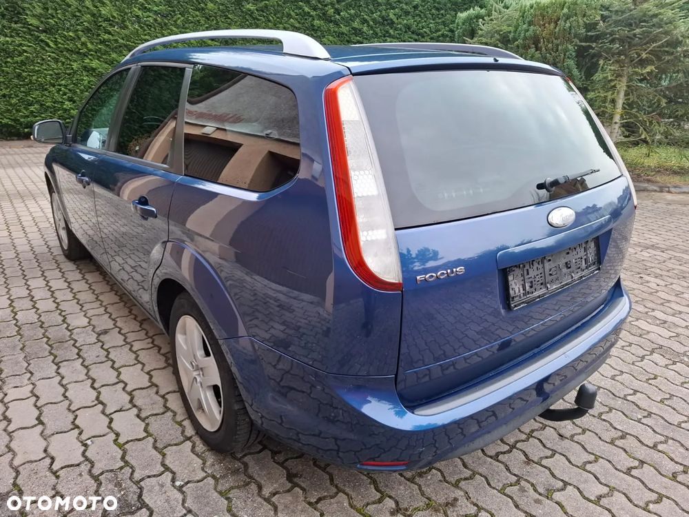 Ford Focus 1.6 16V Titanium - 16