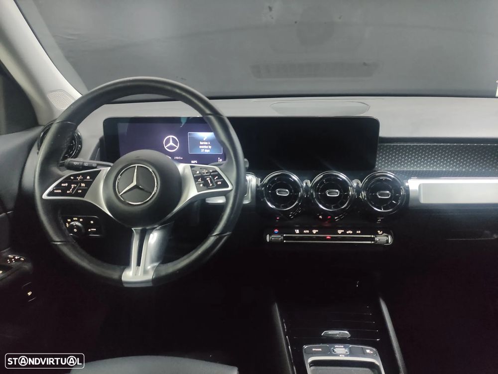 Mercedes-Benz GLB 180 d Progressive - 10