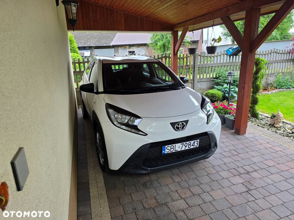 Toyota Aygo X 1.0 VVT-i Comfort CVT - 2