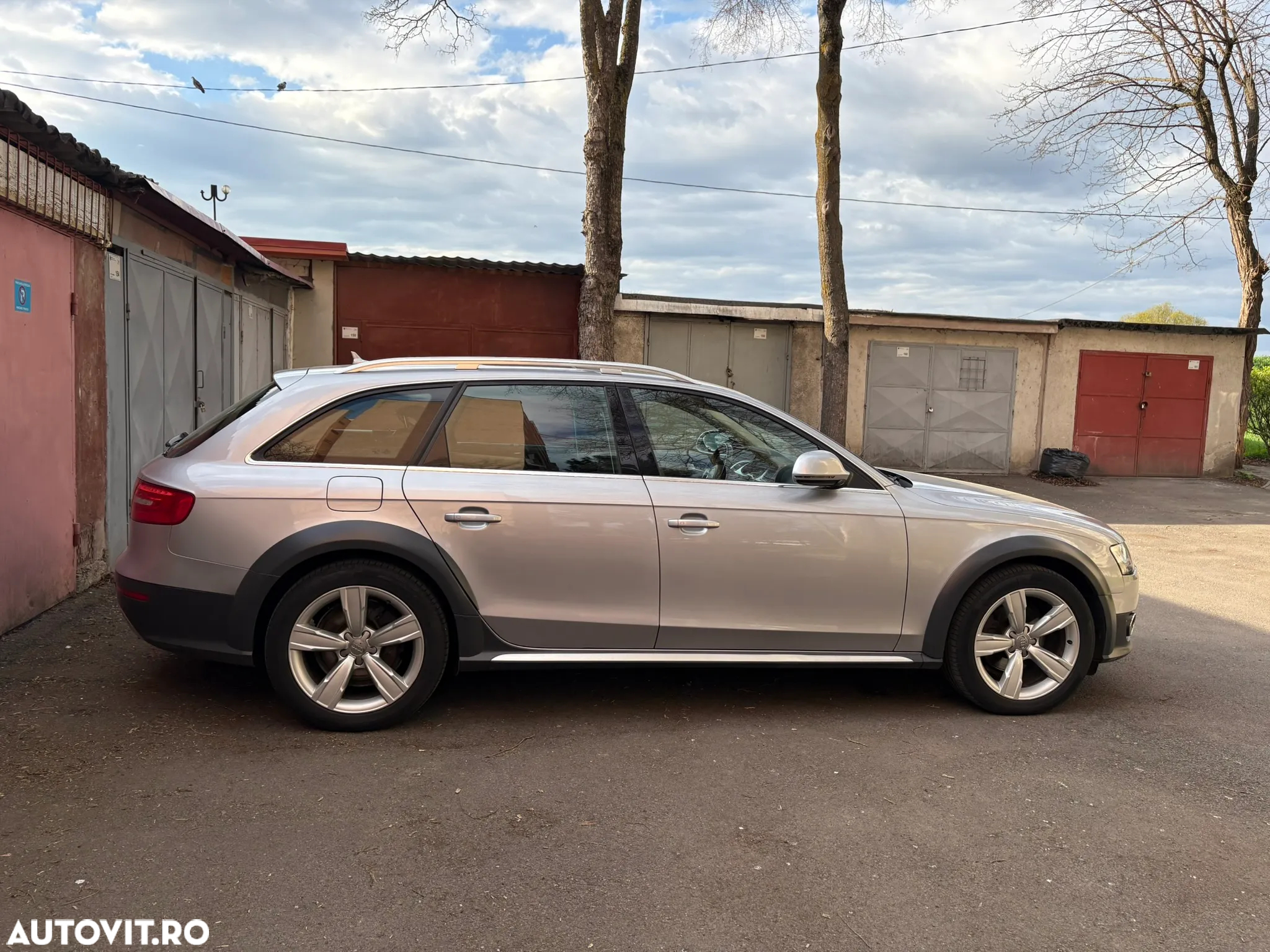 Audi A4 Allroad 2.0 TDI Quattro S tronic - 8