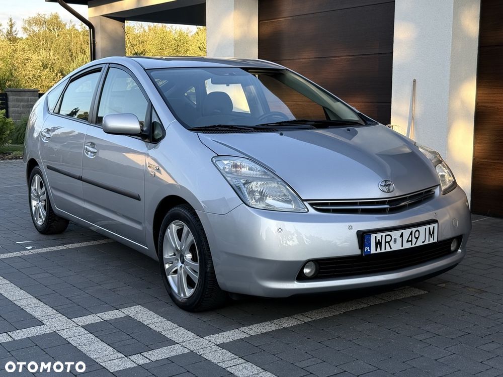 Toyota Prius 1.5 VVT-i Sol - 11