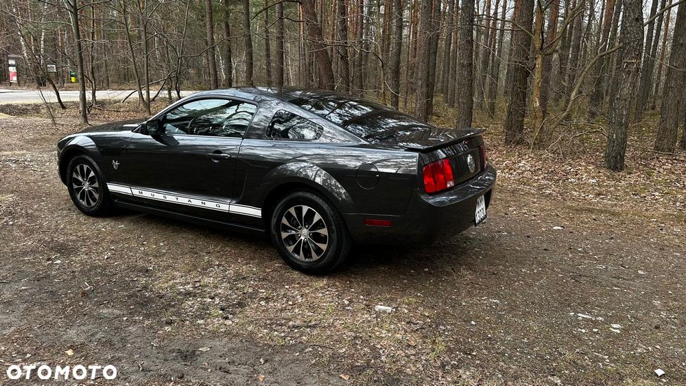 Ford Mustang 4.0 V6 - 5