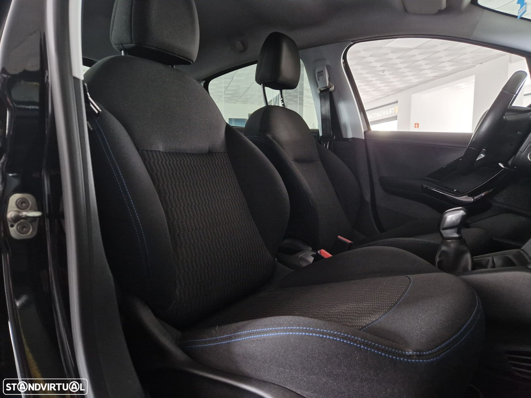 Peugeot 208 1.2 PureTech Style - 10