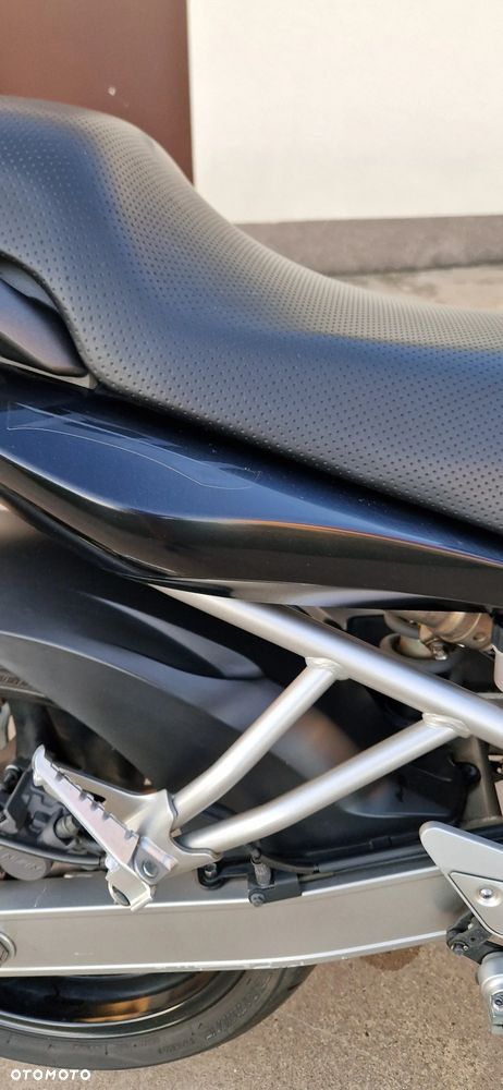 Yamaha FZ6 - 7