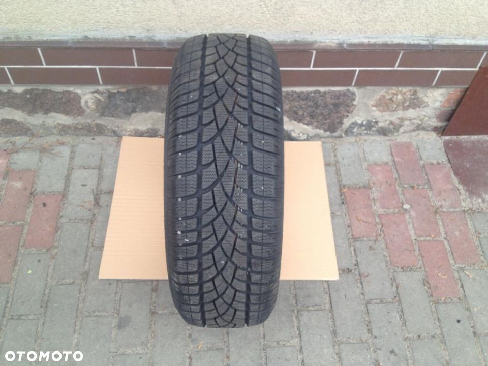 Dunlop sp winter sport 3D 215/65/16 8mm 2014r #61 - 1