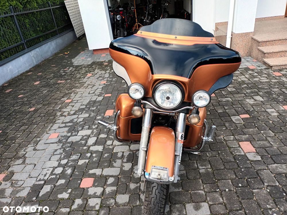 Harley-Davidson FLHTCU Ultra - 13