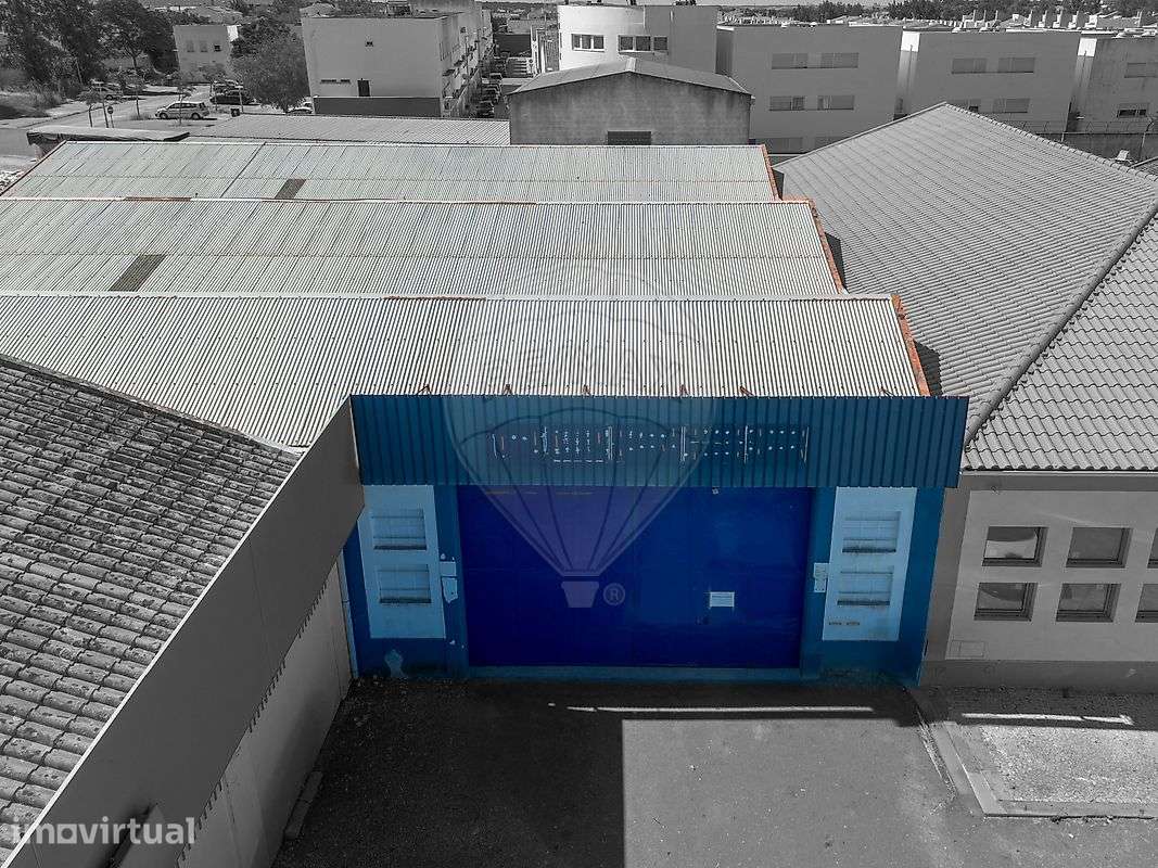 Armazém  para arrendamento - Grande imagem: 2/32