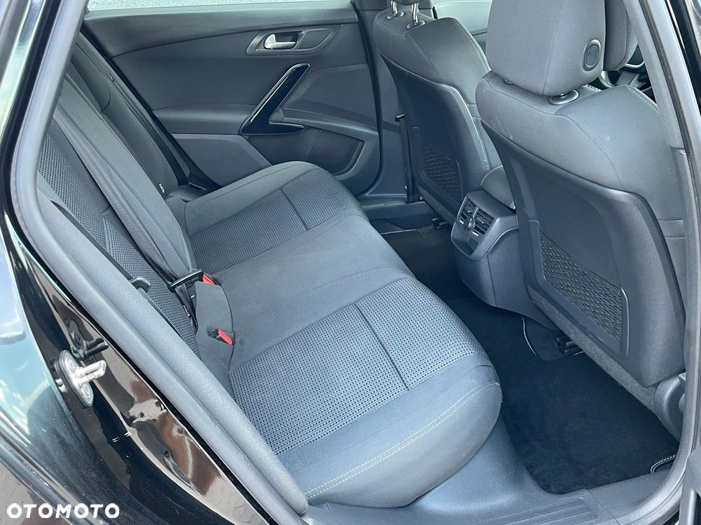 Peugeot 508 BlueHDi 120 EAT6 Stop&Start Business-Line - 19