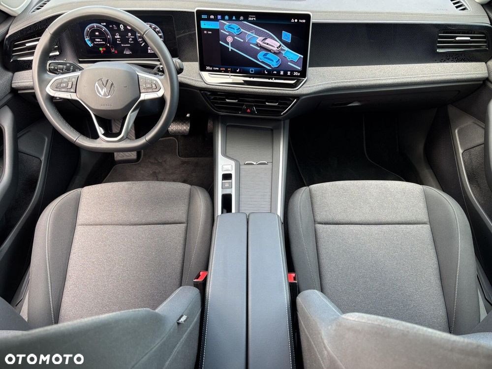 Volkswagen Passat Variant 2.0 TDI SCR DSG - 19