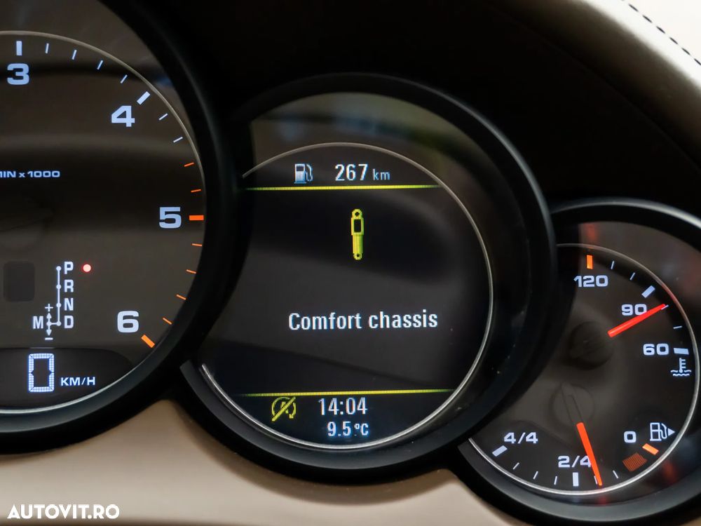 Porsche Cayenne Tiptronic S - 33