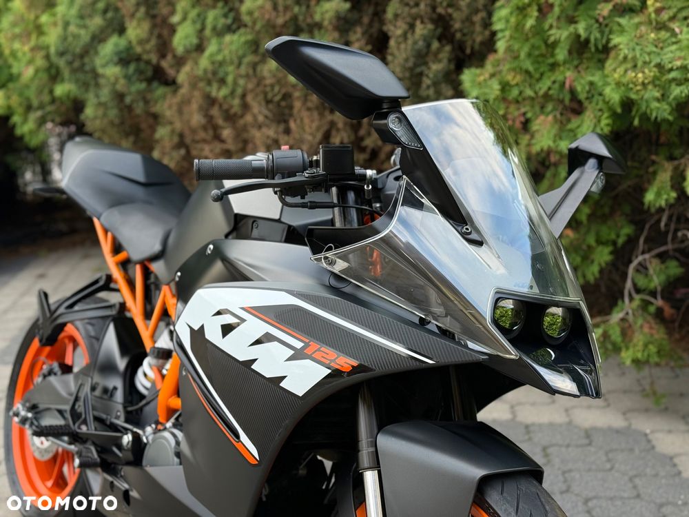 KTM RC 125 - 9
