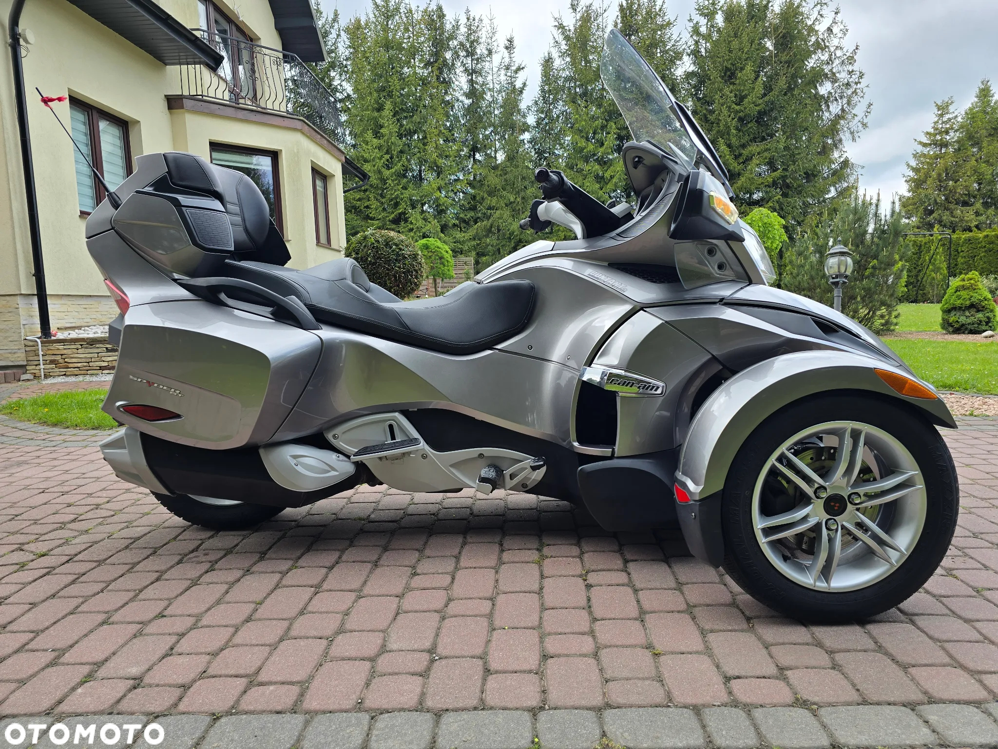 Can-Am Spyder - 5