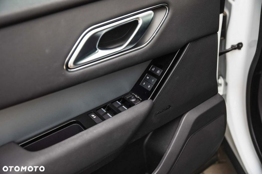 Land Rover Range Rover Velar - 18
