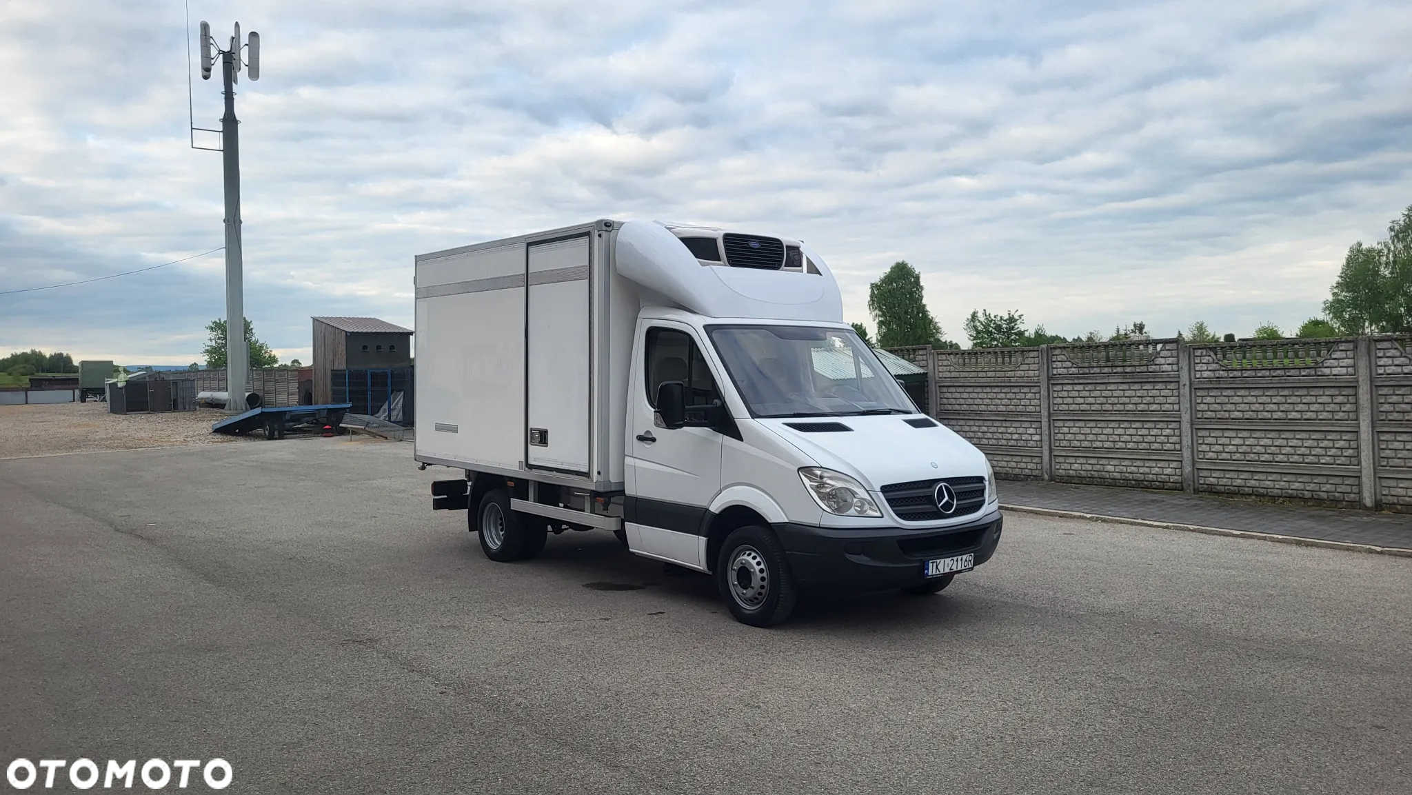 Mercedes-Benz Sprinter - 38
