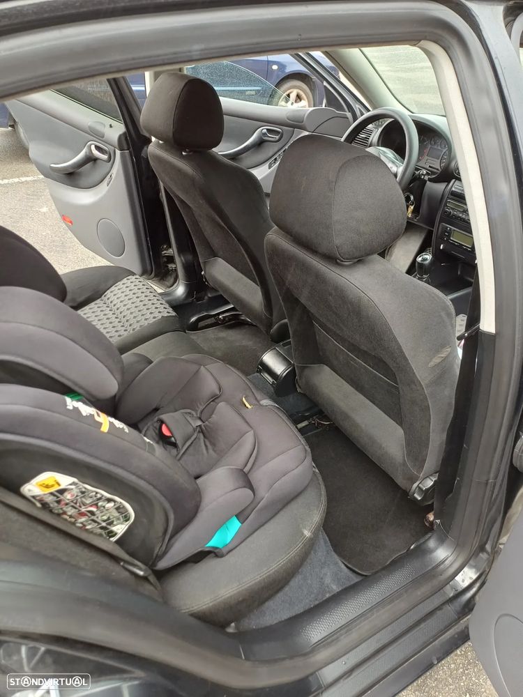 SEAT Leon 1.9 TDI Sport - 10