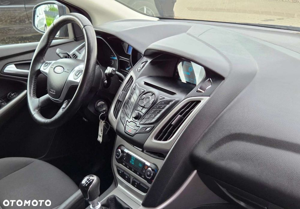 Ford Focus - 9
