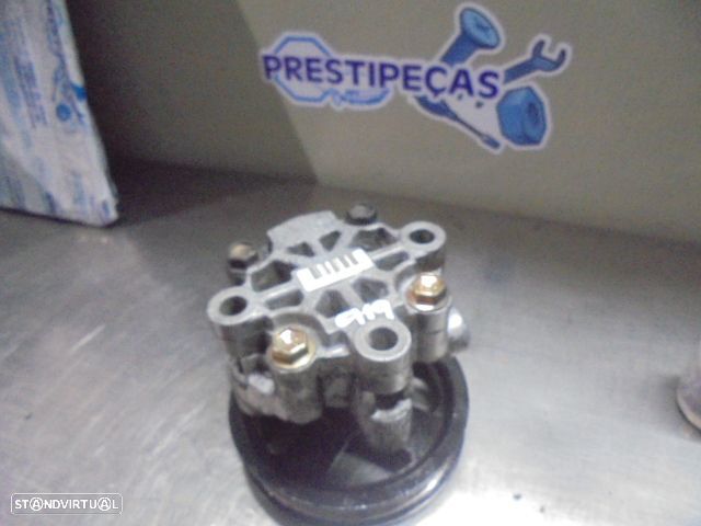 Bomba Direção U1M04251 TOYOTA AVENSIS 2002 2.0 D4D 110CV 5P CINZA - 3