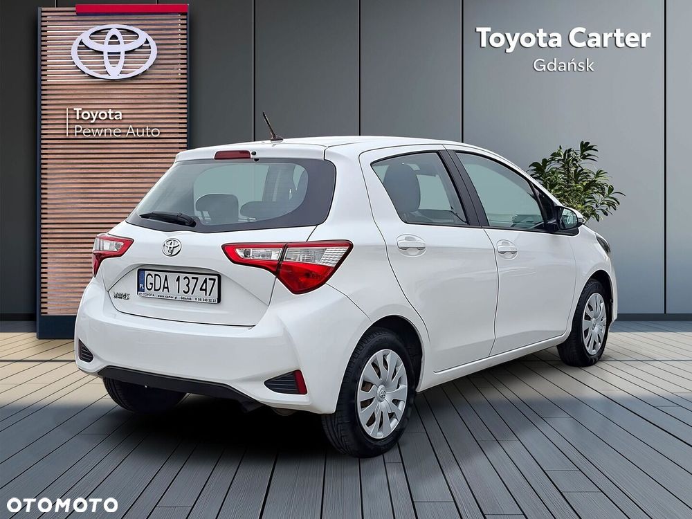 Toyota Yaris 2017 photo 5