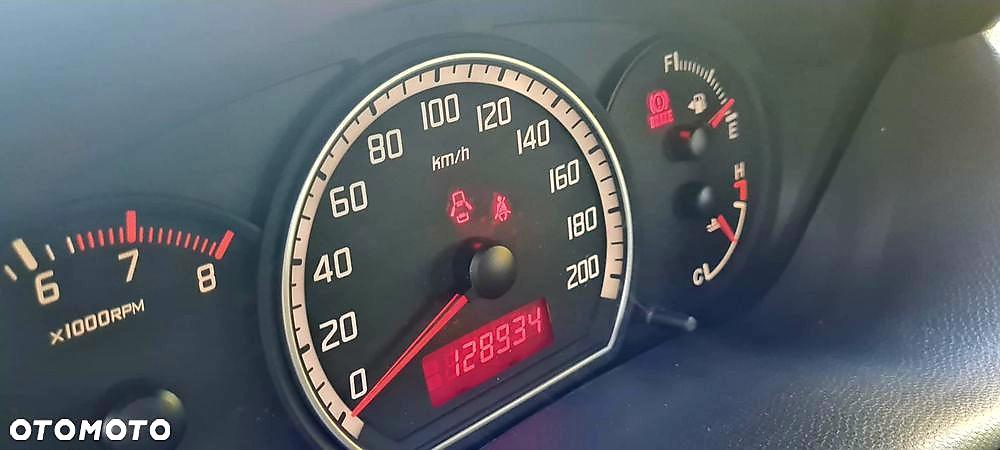 Suzuki Swift 1.3 Comfort - 17