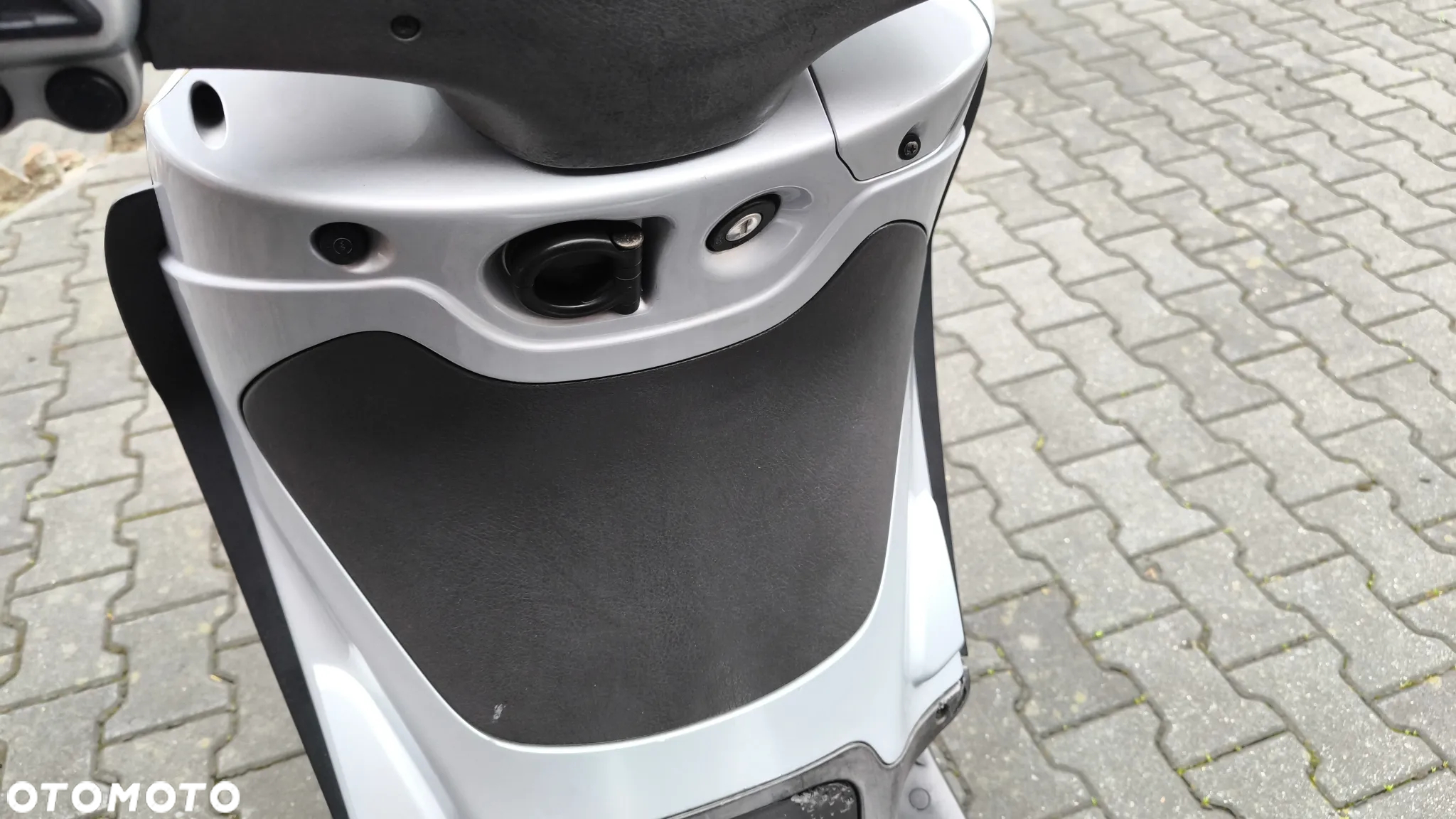 Piaggio Beverly - 17