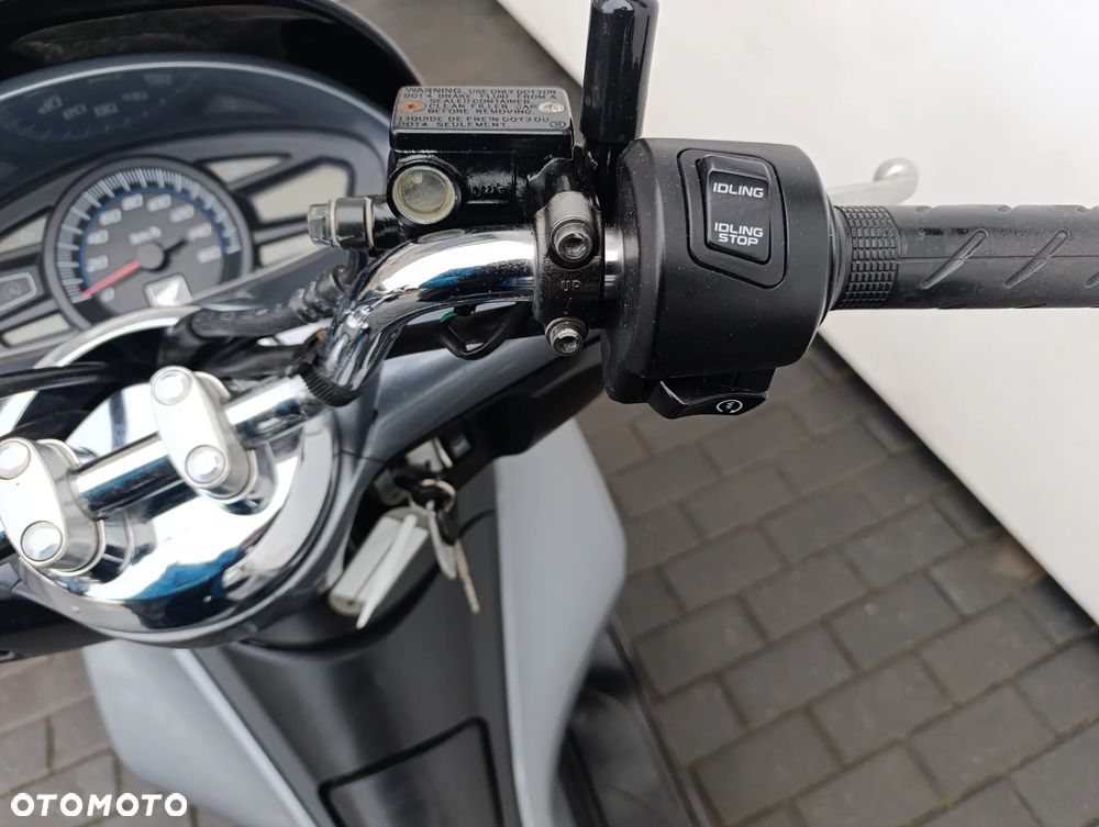 Honda PCX - 15