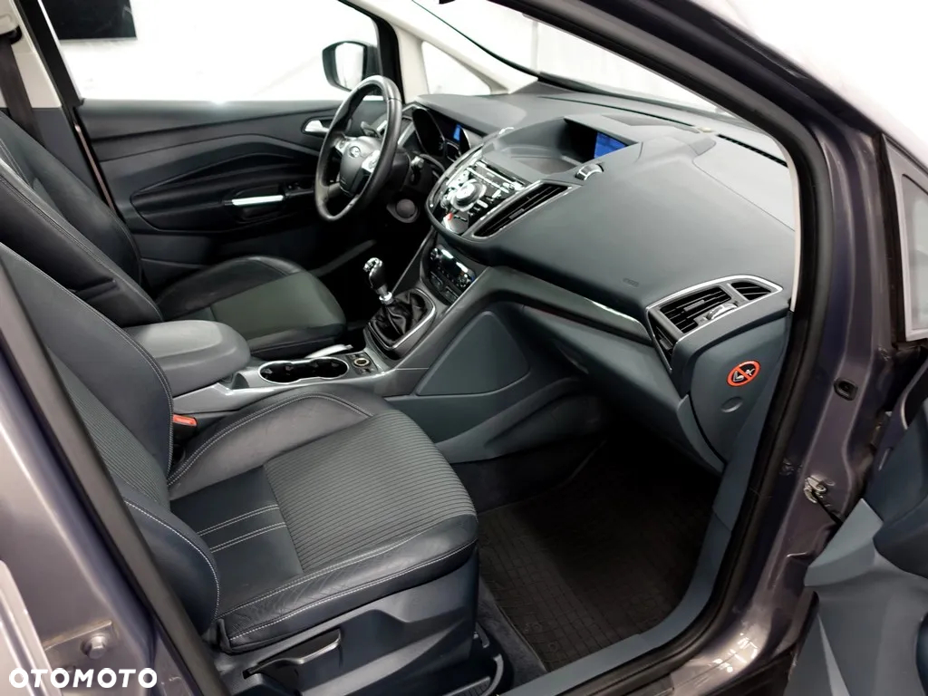 Ford C-MAX 2.0 TDCi Titanium - 11