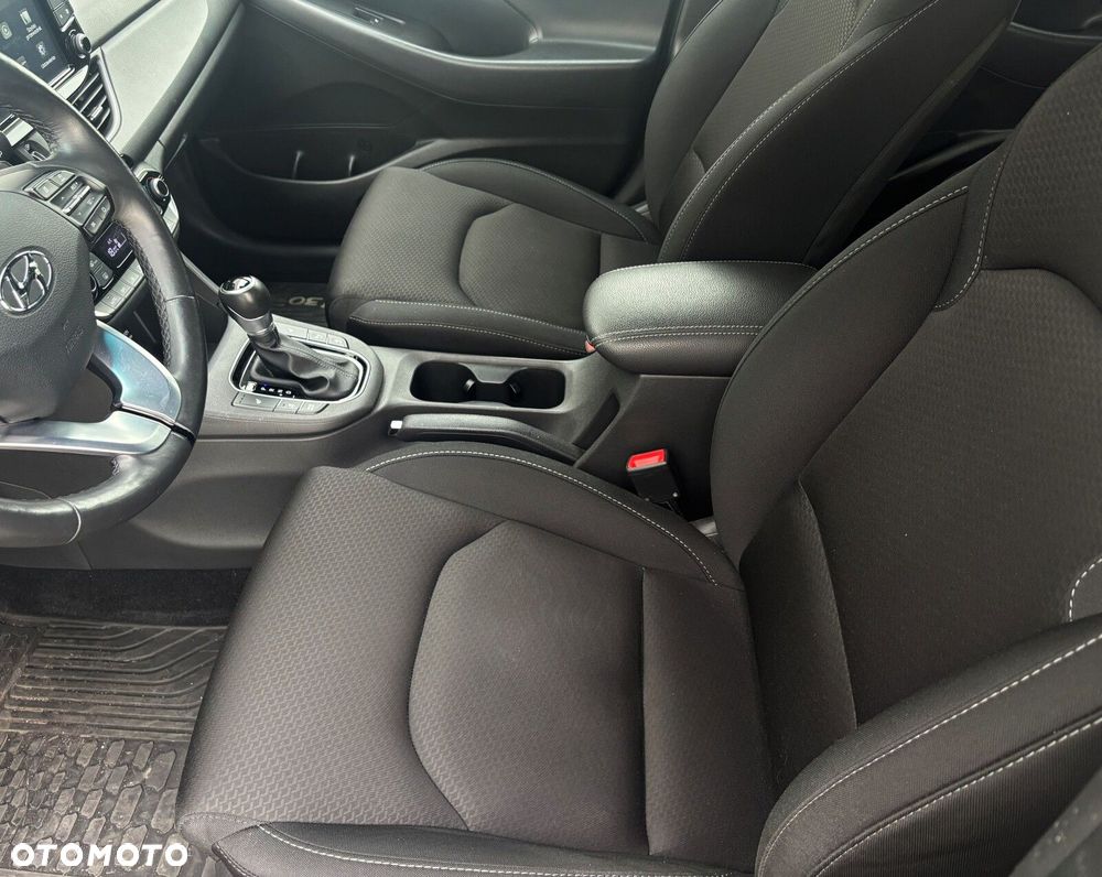 Hyundai i30 1.4 T-GDI Comfort DCT - 11