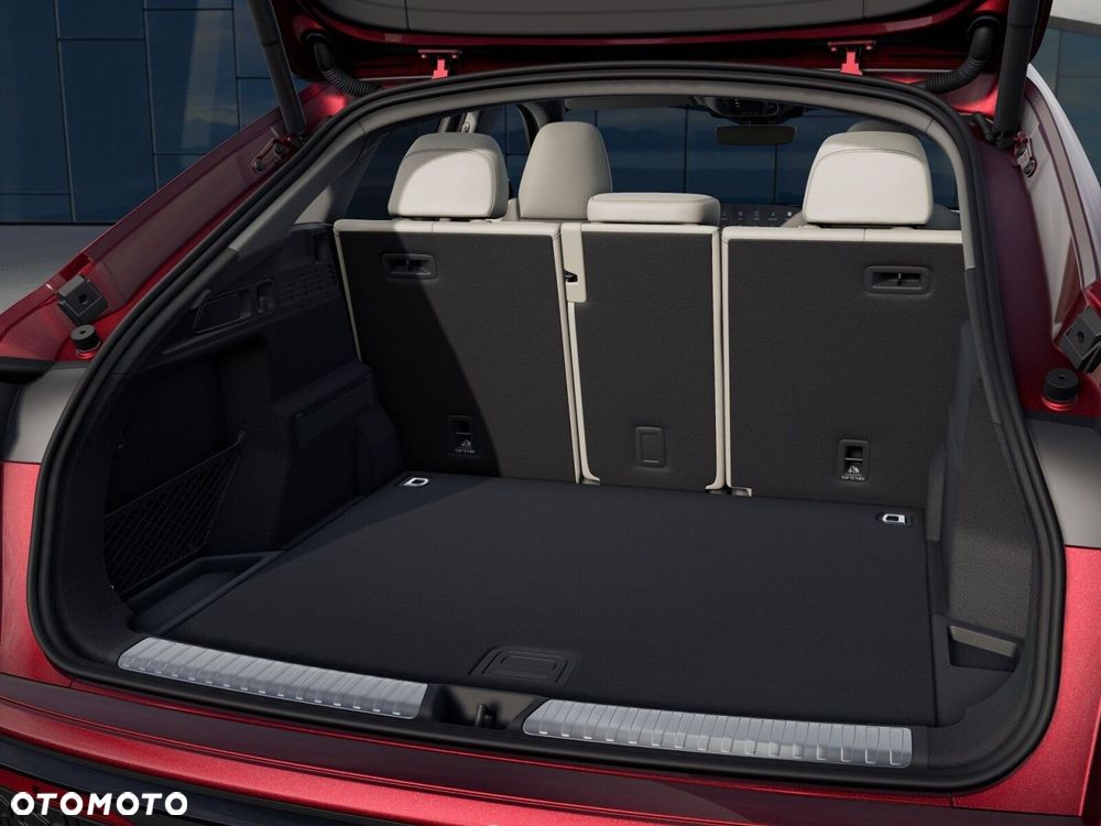 Audi Q5 Sportback - 10