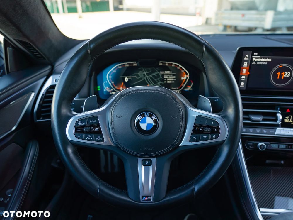 BMW Seria 8 840i xDrive - 19