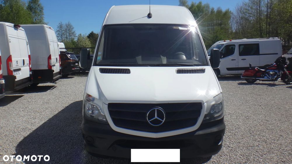 Mercedes-Benz Sprinter - 3