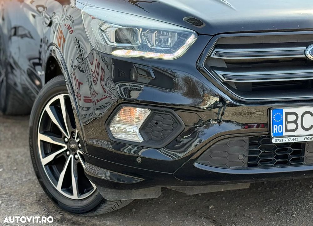 Ford Kuga 2.0 TDCi 4WD Powershift ST-Line - 13