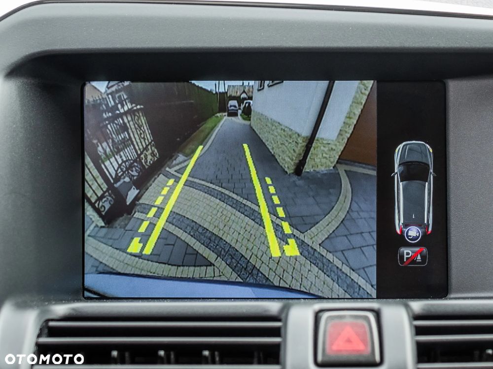 Volvo XC 60 D3 Geartronic Summum - 23