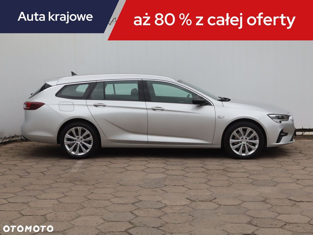 Opel Insignia - 8