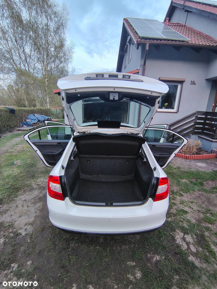 Skoda RAPID 1.2 TSI Active - 4