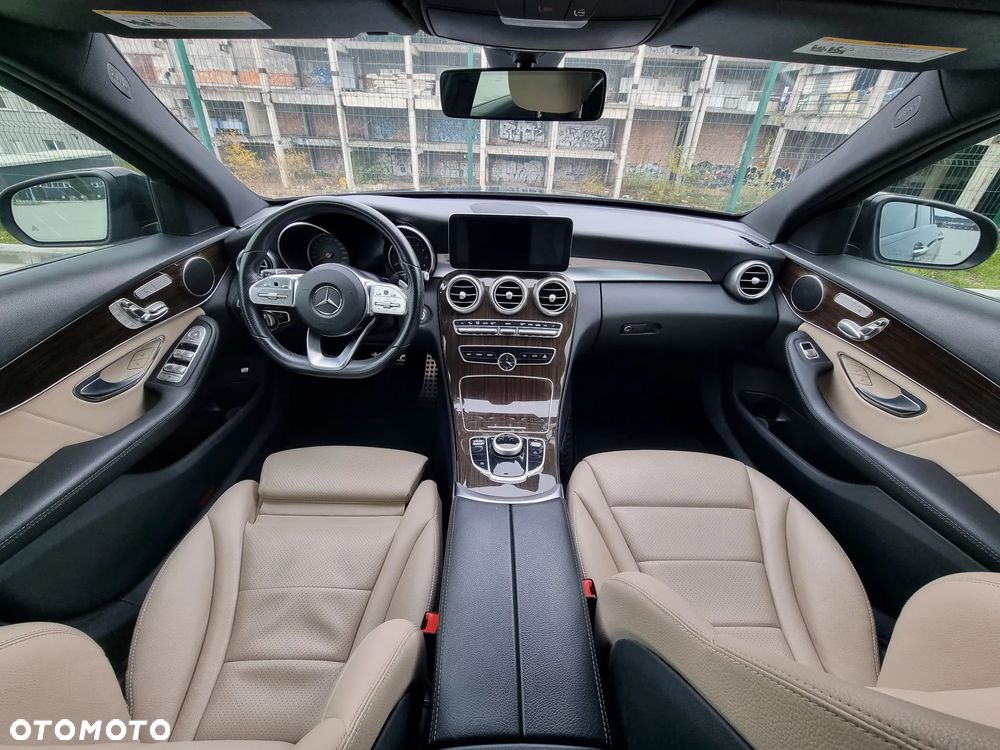 Mercedes-Benz Klasa C - 23