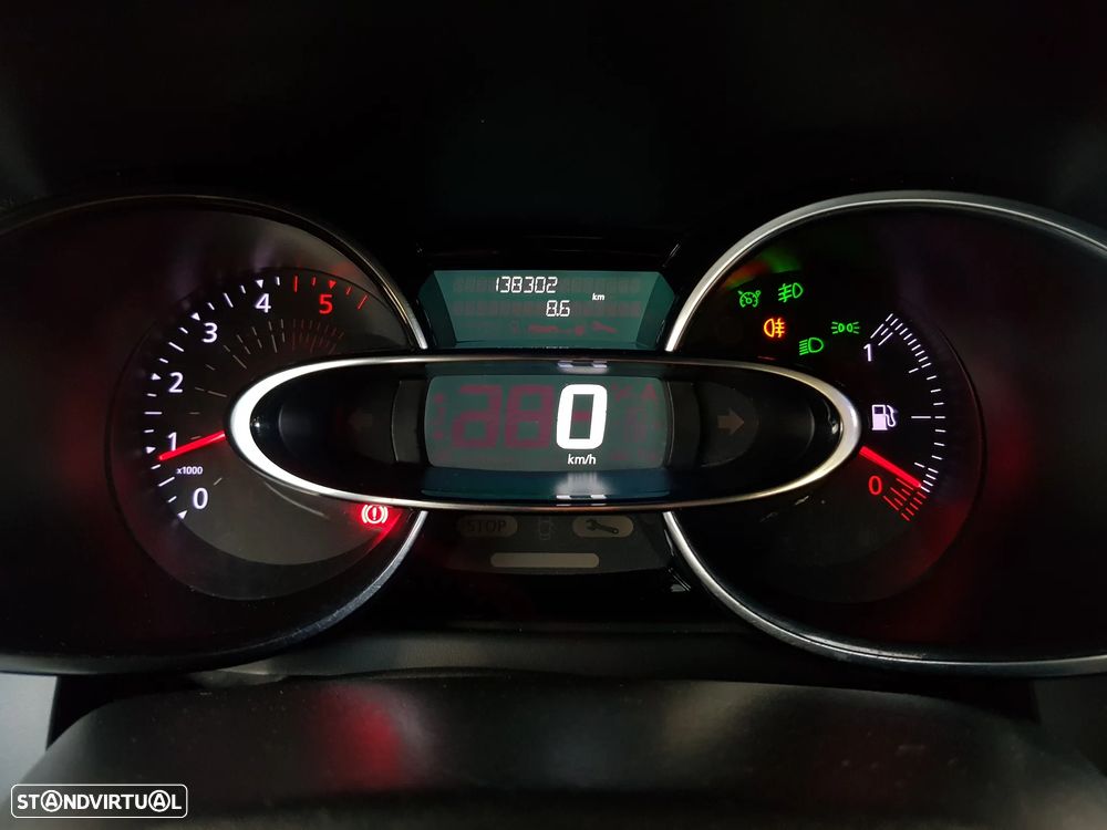 Renault Clio Sport Tourer 1.5 dCi Limited EDition - 22